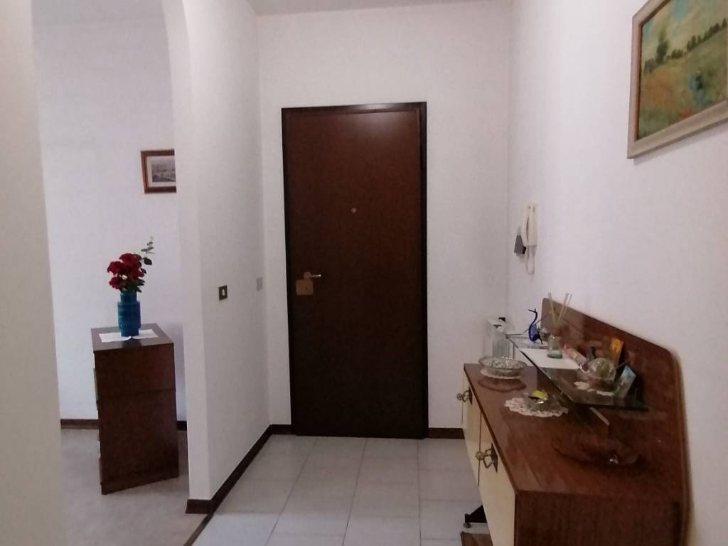 Appartamento a Lecco in Via Salvatore Sassi, 6 - Foto 3