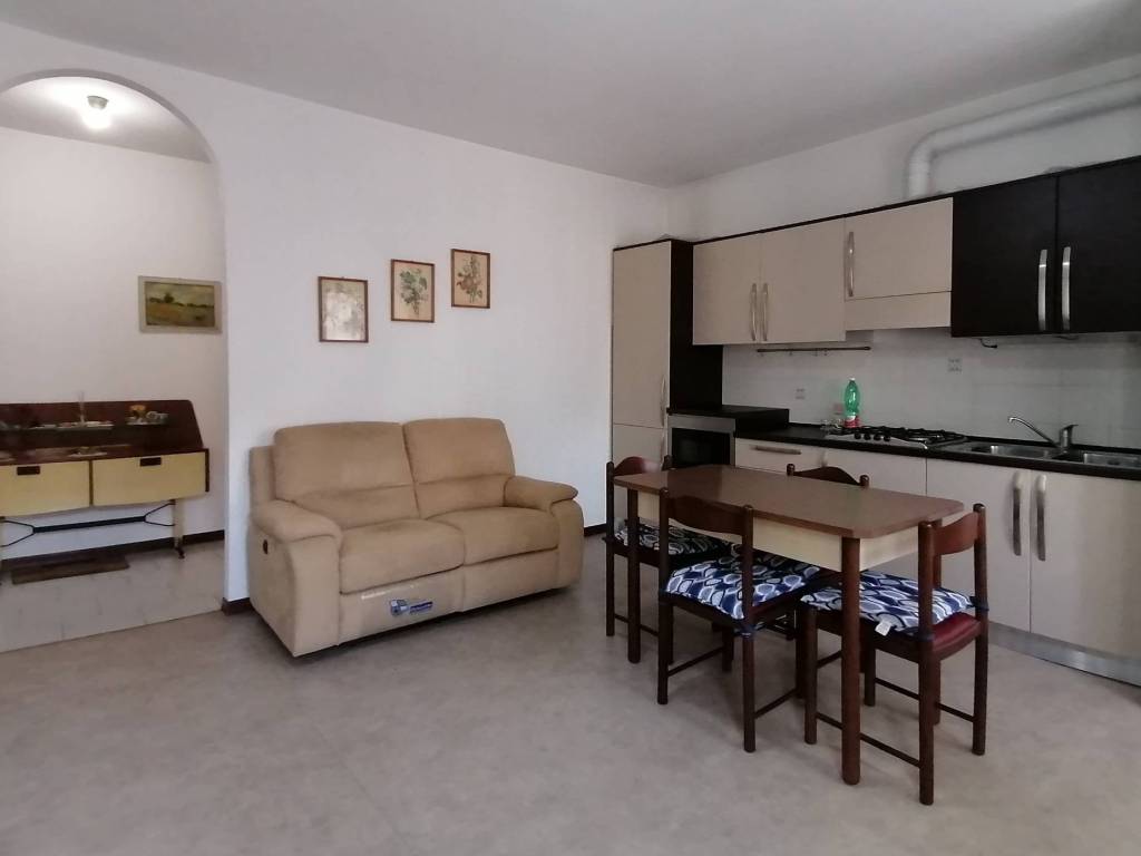 Appartamento a Lecco in Via Salvatore Sassi, 6 - Foto 5