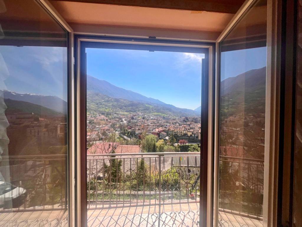Appartamento a Civitella roveto in Via Meta - Foto 3