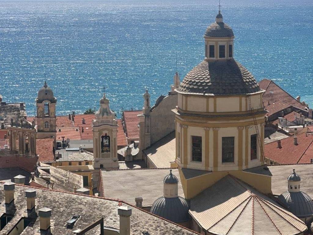 Attico / mansarda a Finale ligure in Via Generale Enrico Caviglia - Foto 3
