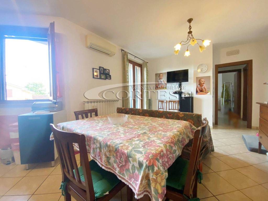 Appartamento a Trecastelli in Via Venticinque aprile - Foto 4