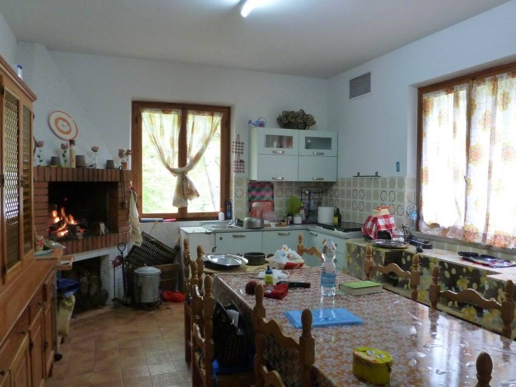 Villa a Castiglione dei pepoli in via delle Cottede, 413 - Foto 4