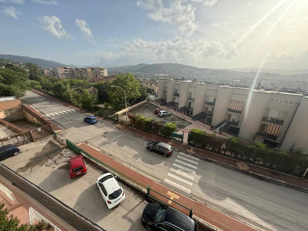 Appartamento a Benevento in Via Avellino - Foto 5