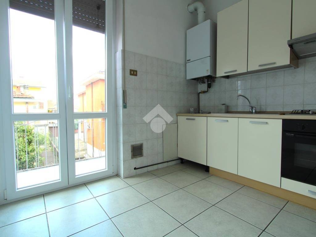 Appartamento a Bareggio in Via Giulio Cesare, 5 - Foto 5