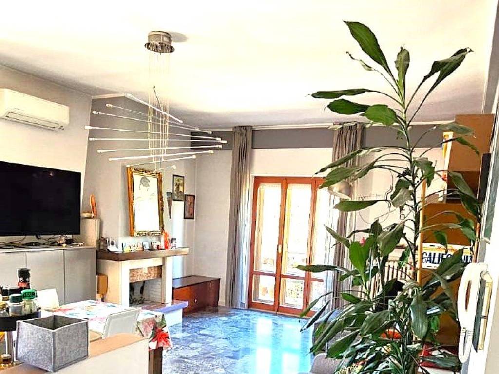 Appartamento a Civitanova marche in Via Ugo Foscolo, 60 - Foto 2