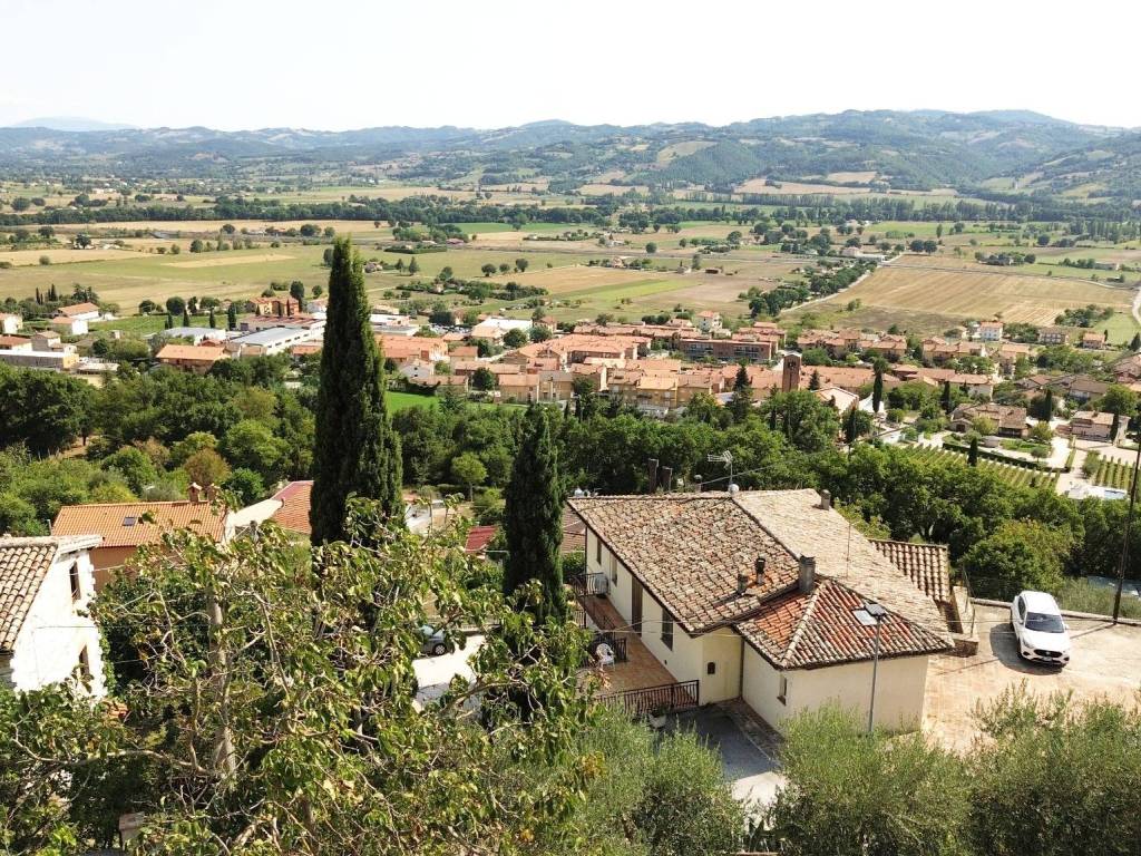 Casa indipendente a Gubbio in Via del Castello - Foto 4