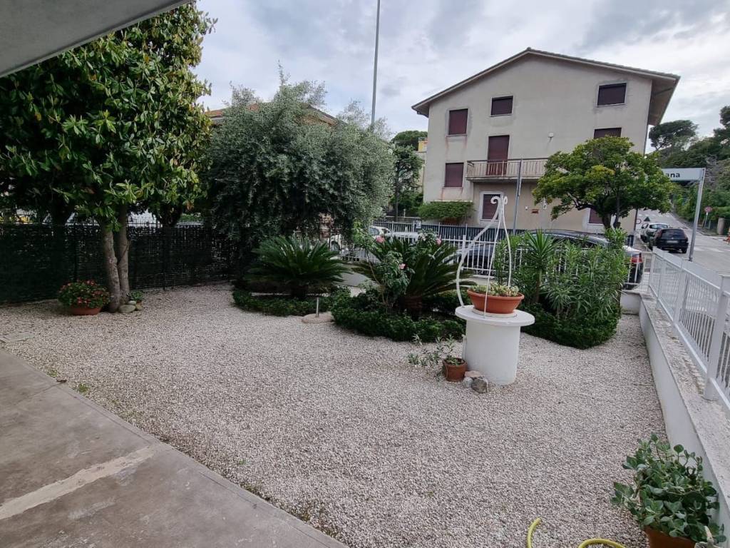 Appartamento a Civitanova marche in Via Campania - Foto 5
