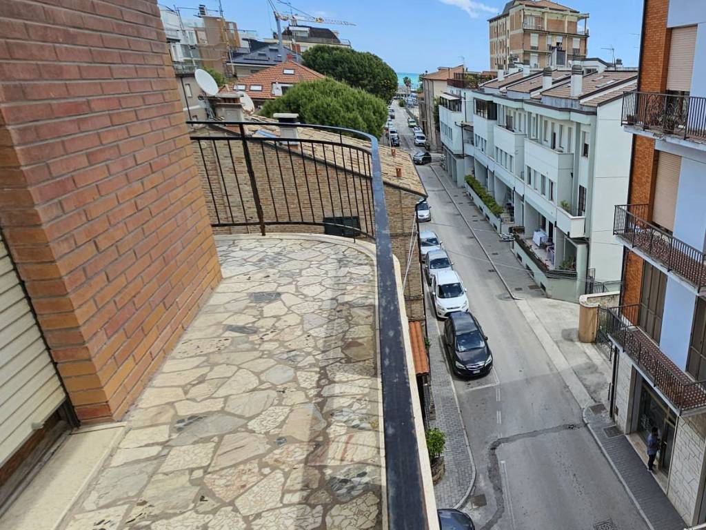 Appartamento a Civitanova marche in Via Giuseppe Mazzini, 39 - Foto 5
