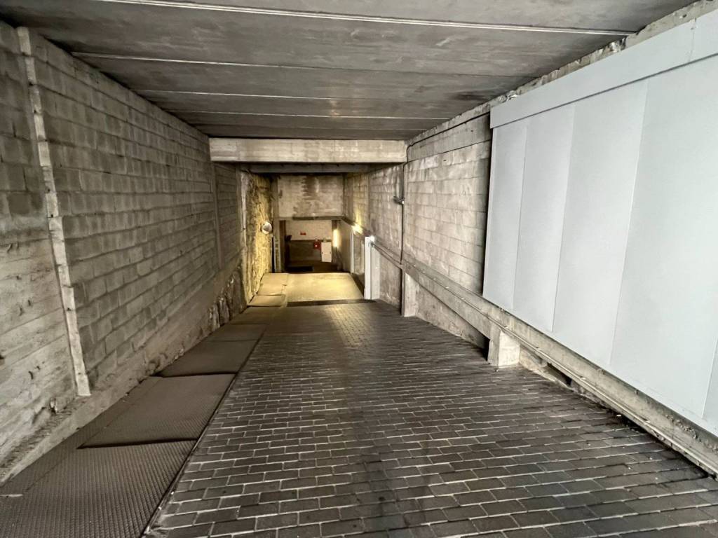 Box / garage a Alessandria in Via Carlo Pisacane, 44 - Foto 4