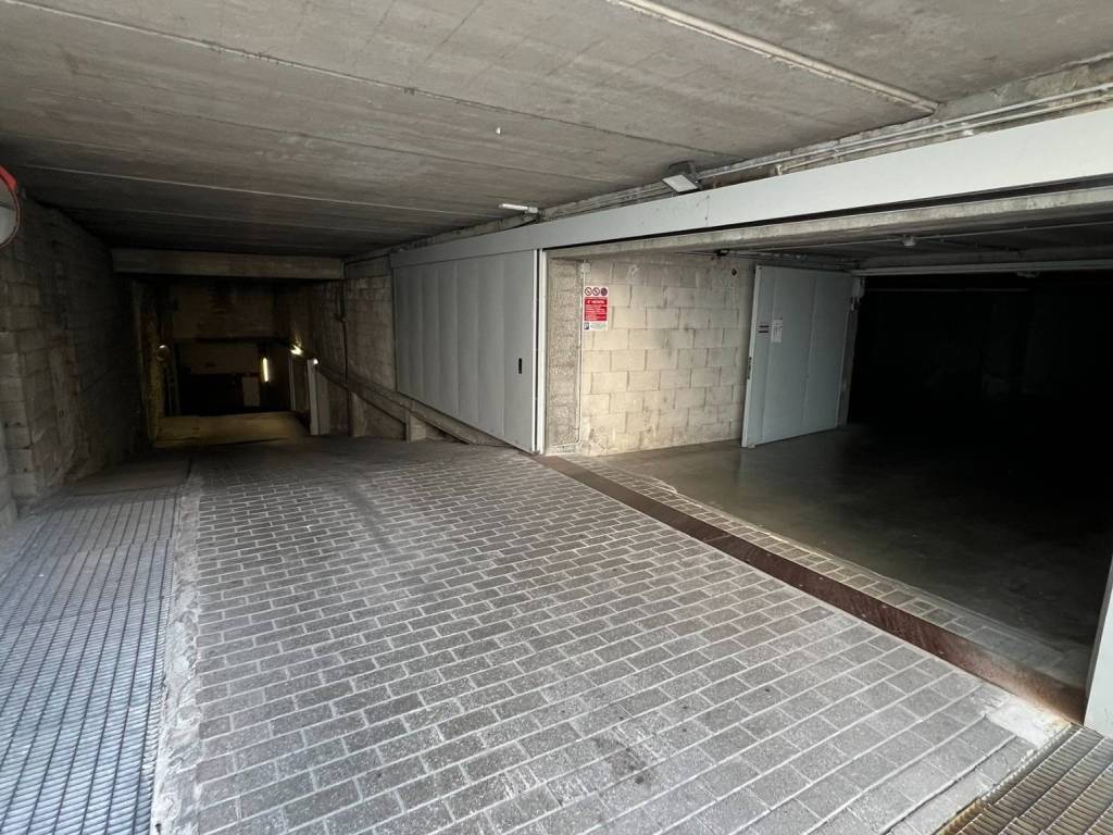 Box / garage a Alessandria in Via Carlo Pisacane, 44 - Foto 5