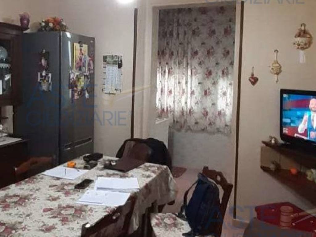 Appartamento a Taranto in Via Giovanni Pascoli - Foto 4