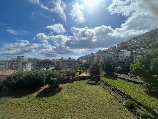 Appartamento a Borghetto santo spirito in Piazza Repubblica dell'Ossola, 1 - Foto 3
