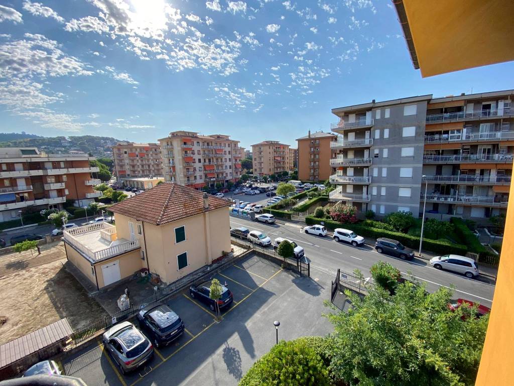 Appartamento a Andora in Via Giovanni Rattalino - Foto 4