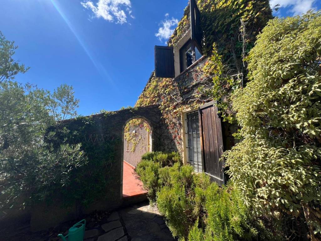 Casa indipendente a Andora in Strada della Colla, 42 - Foto 4