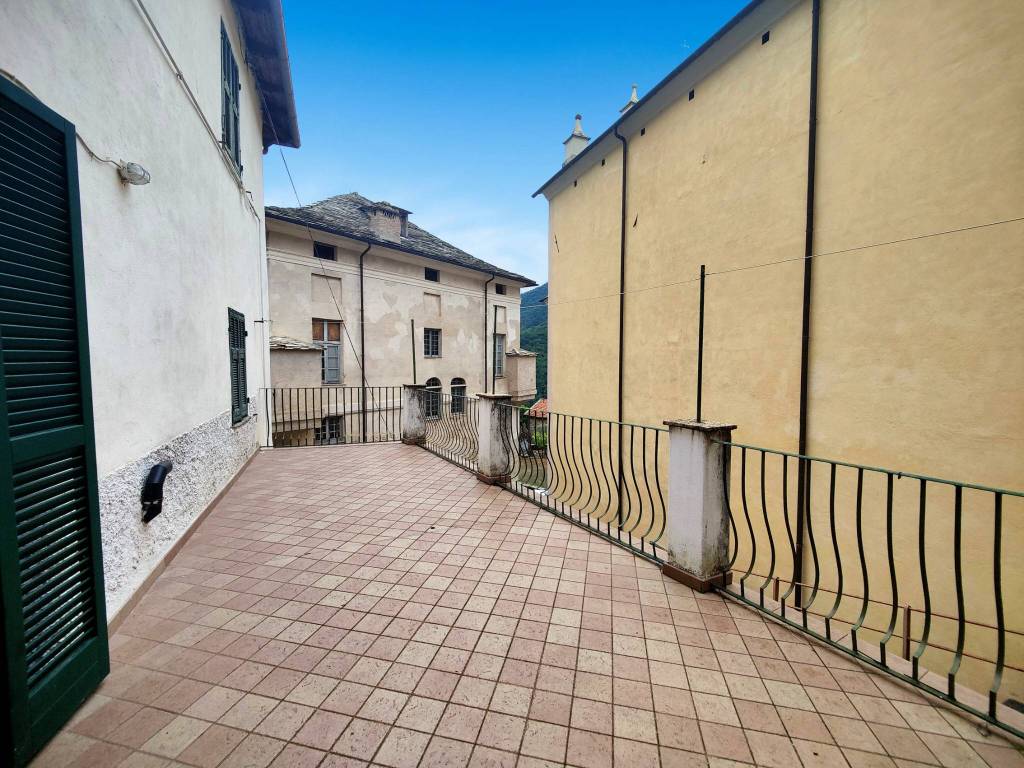 Appartamento a Rezzo in Via Castello - Foto 2