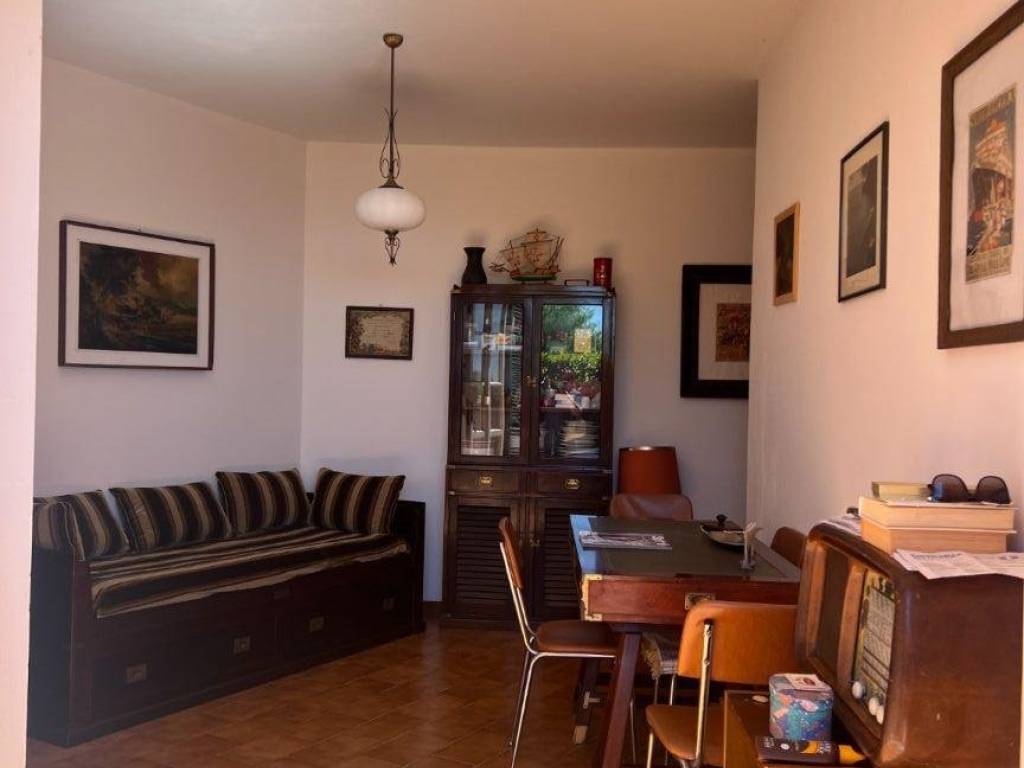 Appartamento a Finale ligure in Via Ferdinando Magellano - Foto 5