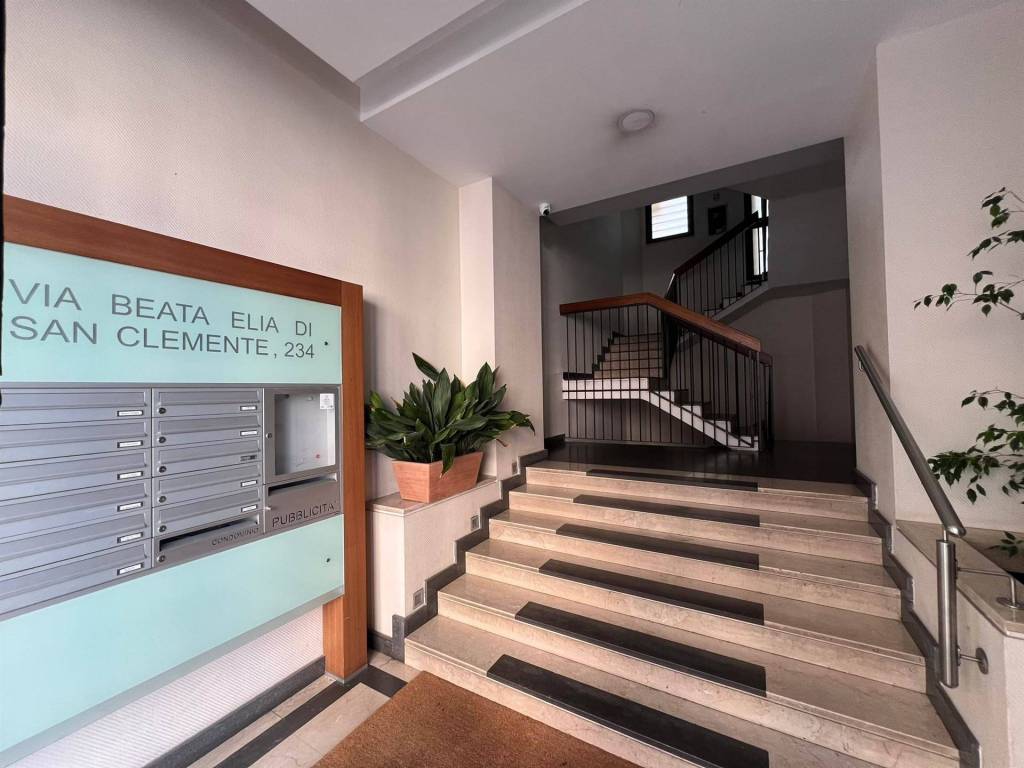 Appartamento a Bari in Via Beata Elia di San Clemente, 234 - Foto 2