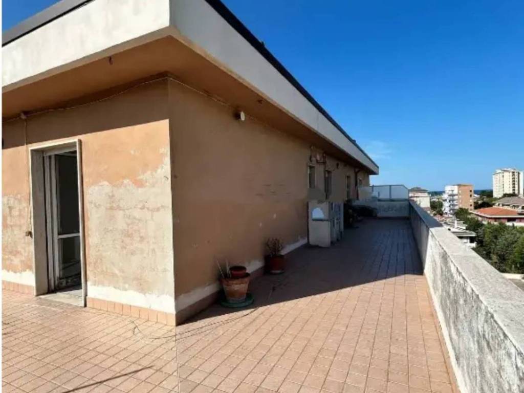 Attico / mansarda a Montesilvano in Via Silvino di Giovanni - Foto 3