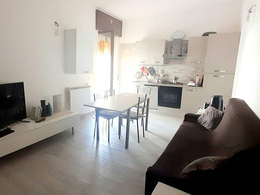 Appartamento a Brindisi in Via Umberto Maddalena - Foto 3
