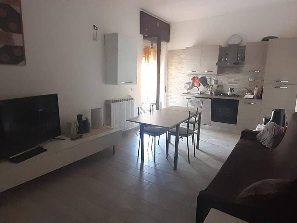 Appartamento a Brindisi in Via Umberto Maddalena - Foto 4