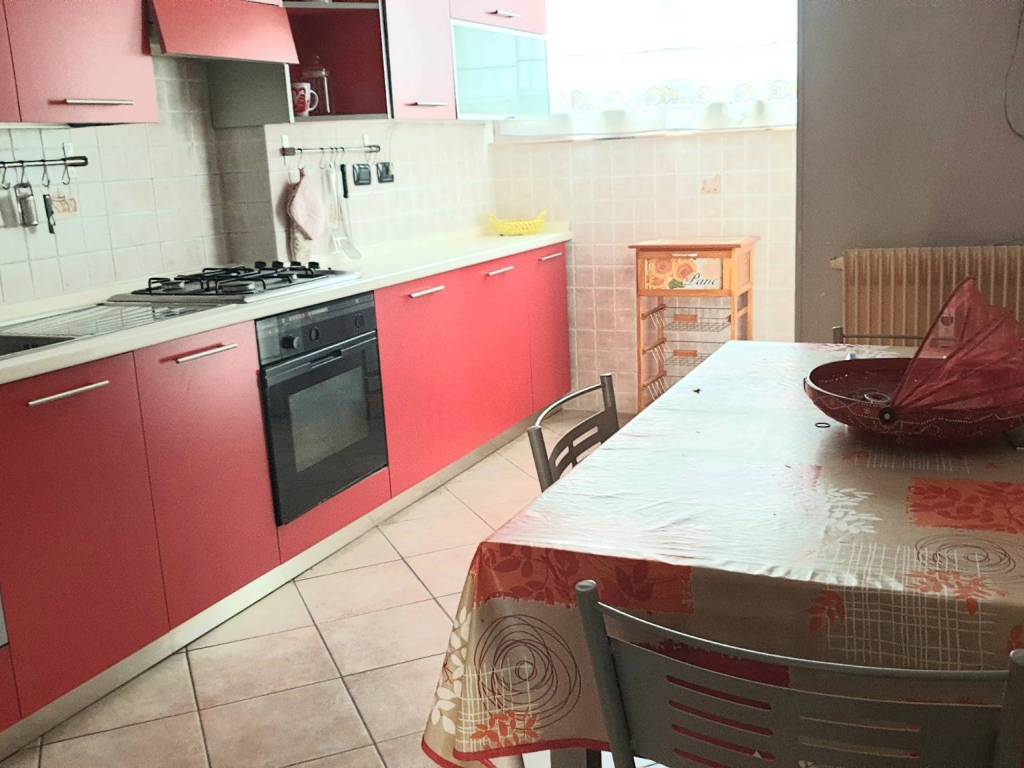 Appartamento a Asti in Corso 25 Aprile - Foto 2
