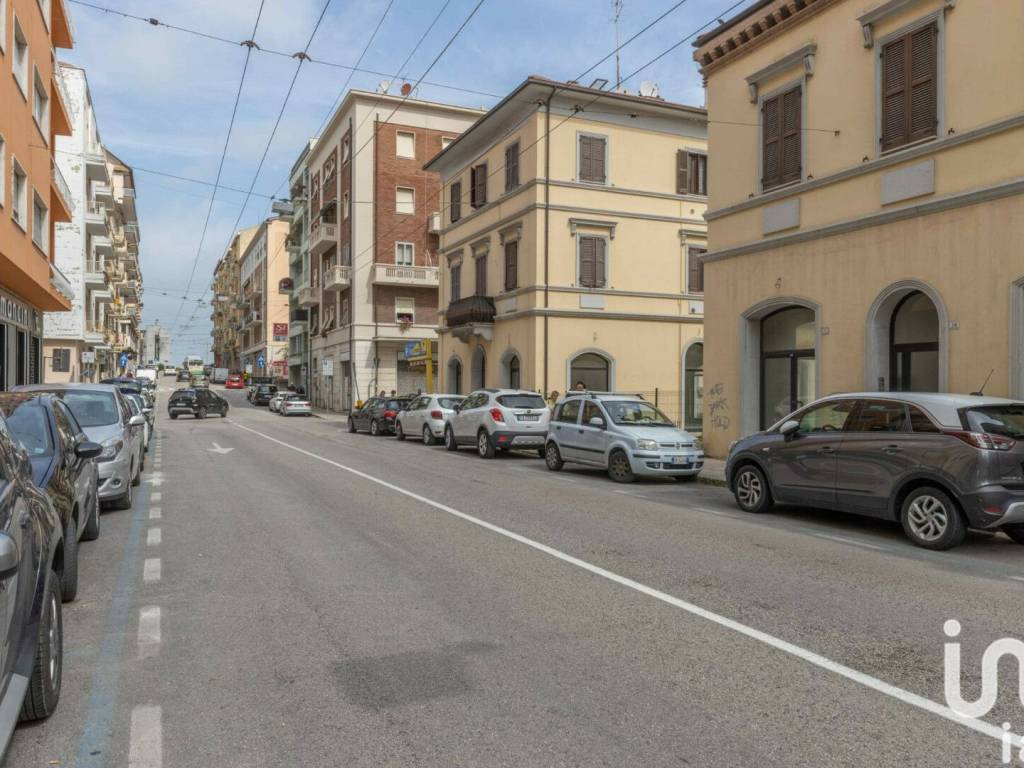 Immobile a Ancona in Corso Carlo Alberto - Foto 2