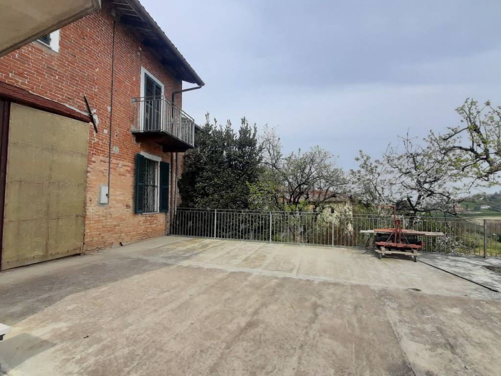 Villa a Tonco in Via G. Garibaldi - Foto 4