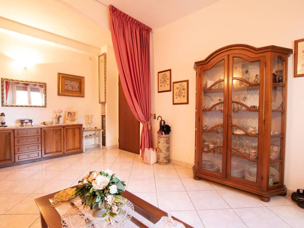 Appartamento a Cagliari in Via Istria - Foto 2