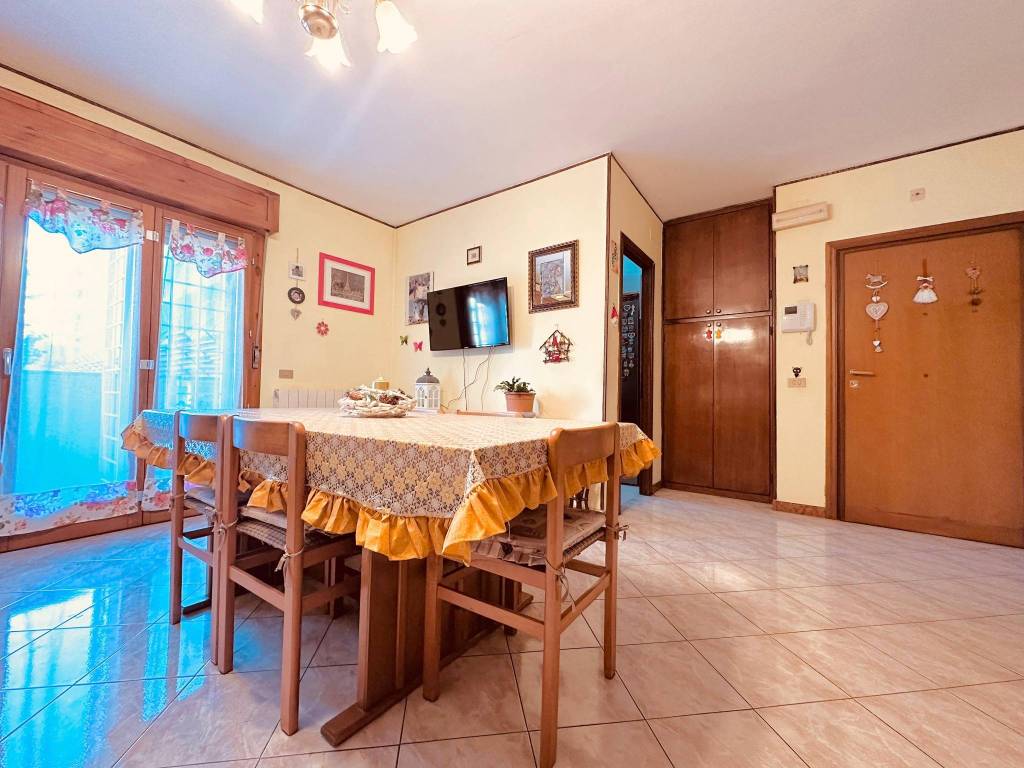 Appartamento a Roma in Via Emilio Lagostina, 8 - Foto 2