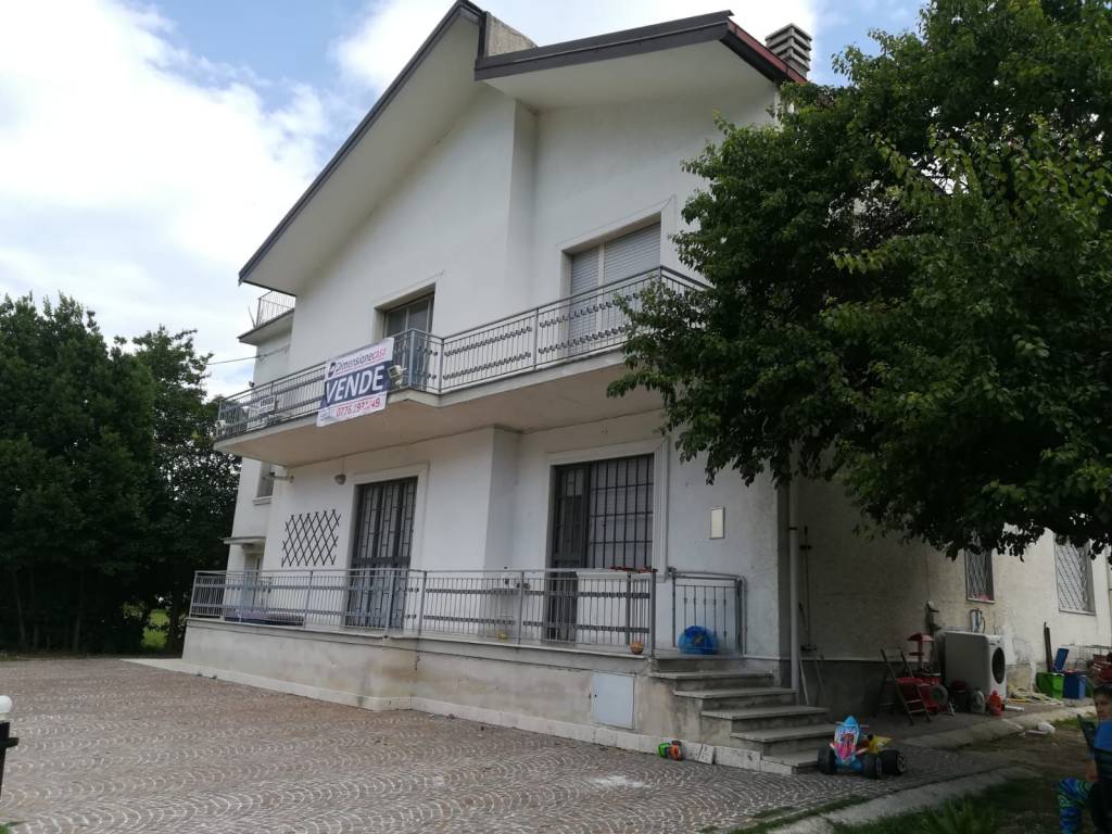 Casa indipendente a San pietro infine in Via San Cataldo - Foto 5