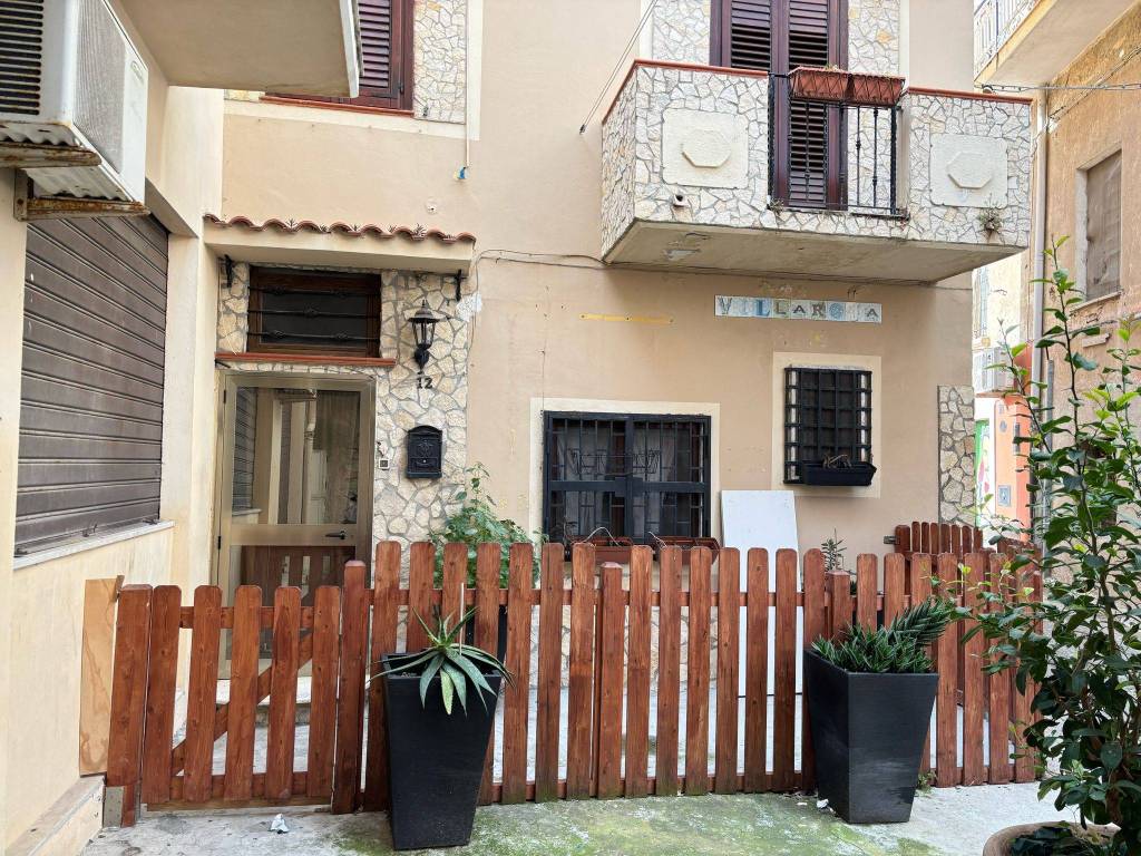 Appartamento a Crotone in Vico Cammariere - Foto 4