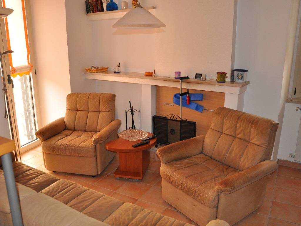 Casa indipendente a Mafalda in Via Guglielmo Pepe - Foto 5