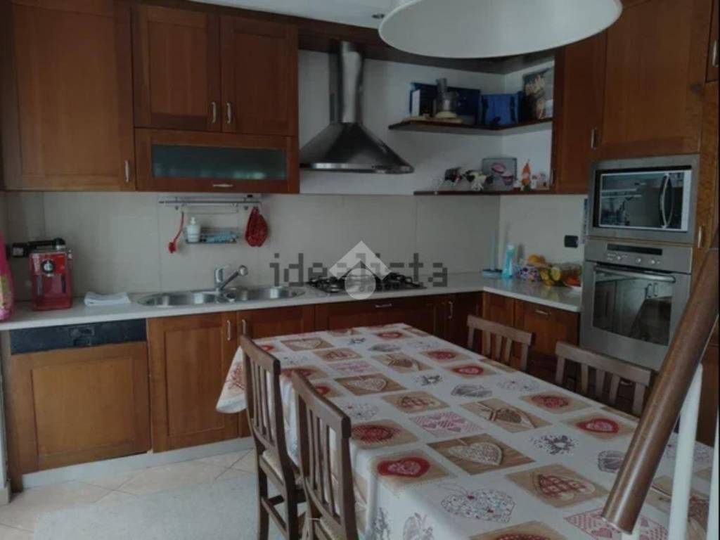 Appartamento a Viggiù in Via dei Mughetti, 6 - Foto 4