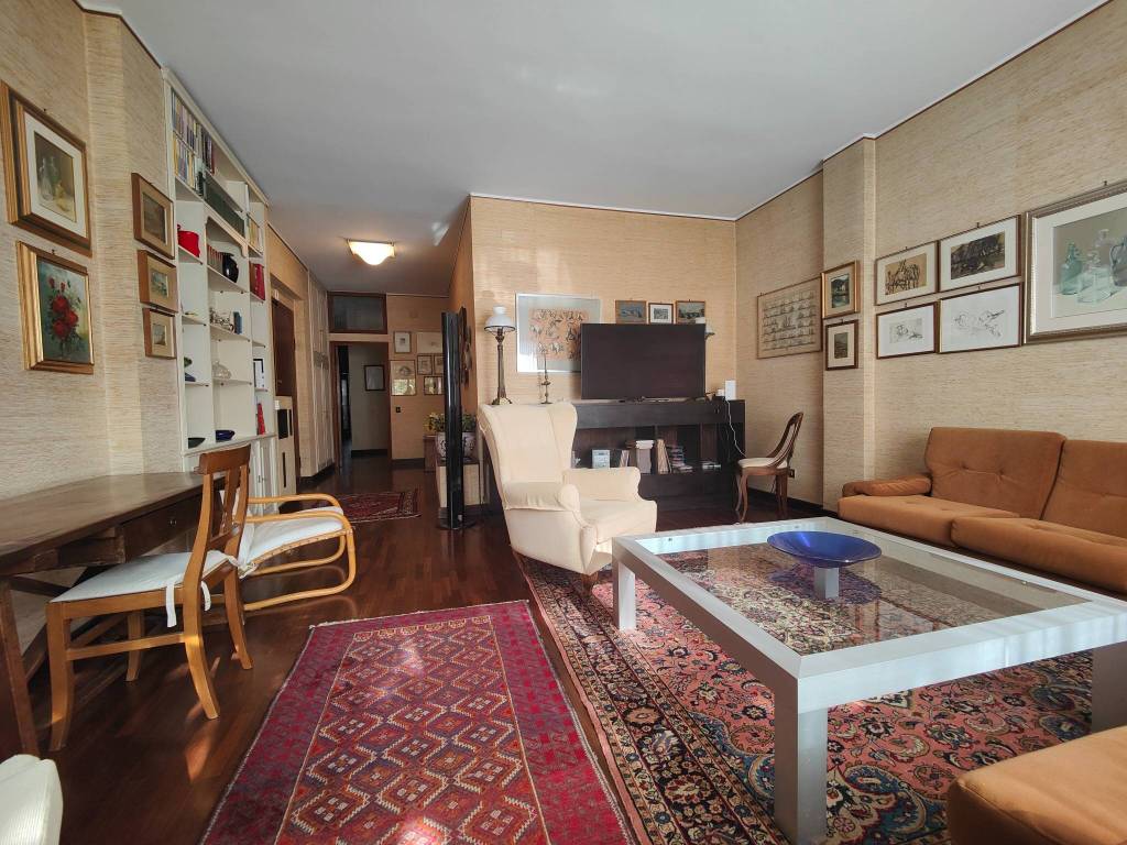 Appartamento a Pesaro in Viale Cesare Battisti - Foto 4