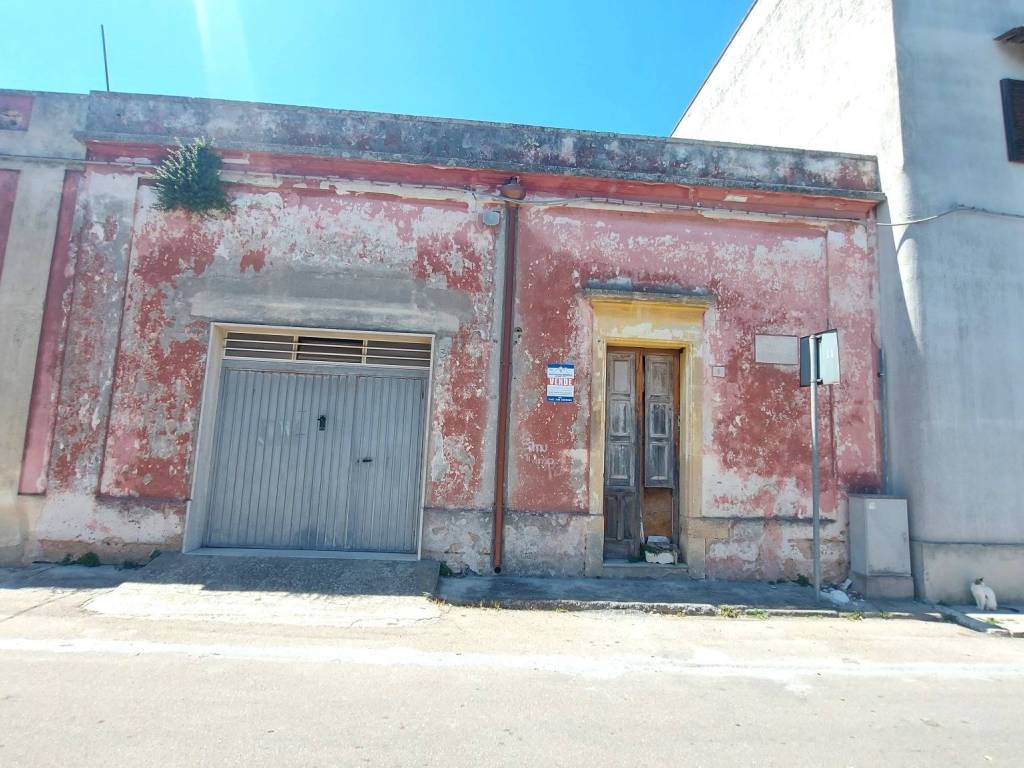 Casa indipendente a Melendugno in Via San Antonio, 1 - Foto 2