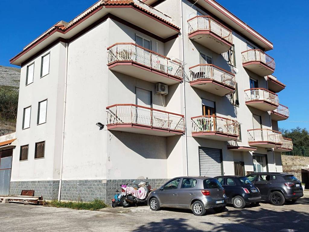 Immobile a Formia in Strada Provinciale Formia Maranola Castellonorato, 33 - Foto 4