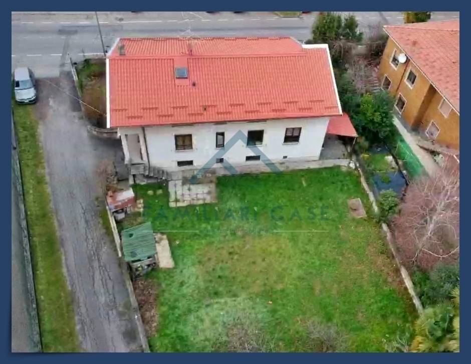 Villa a Carnago in via repubblica - Foto 2