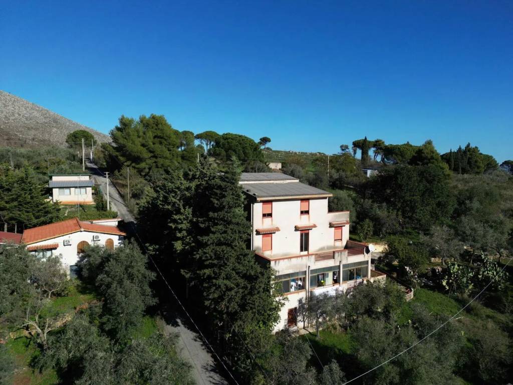 Villa a Monreale in Via S.M.22, 90 - Foto 2