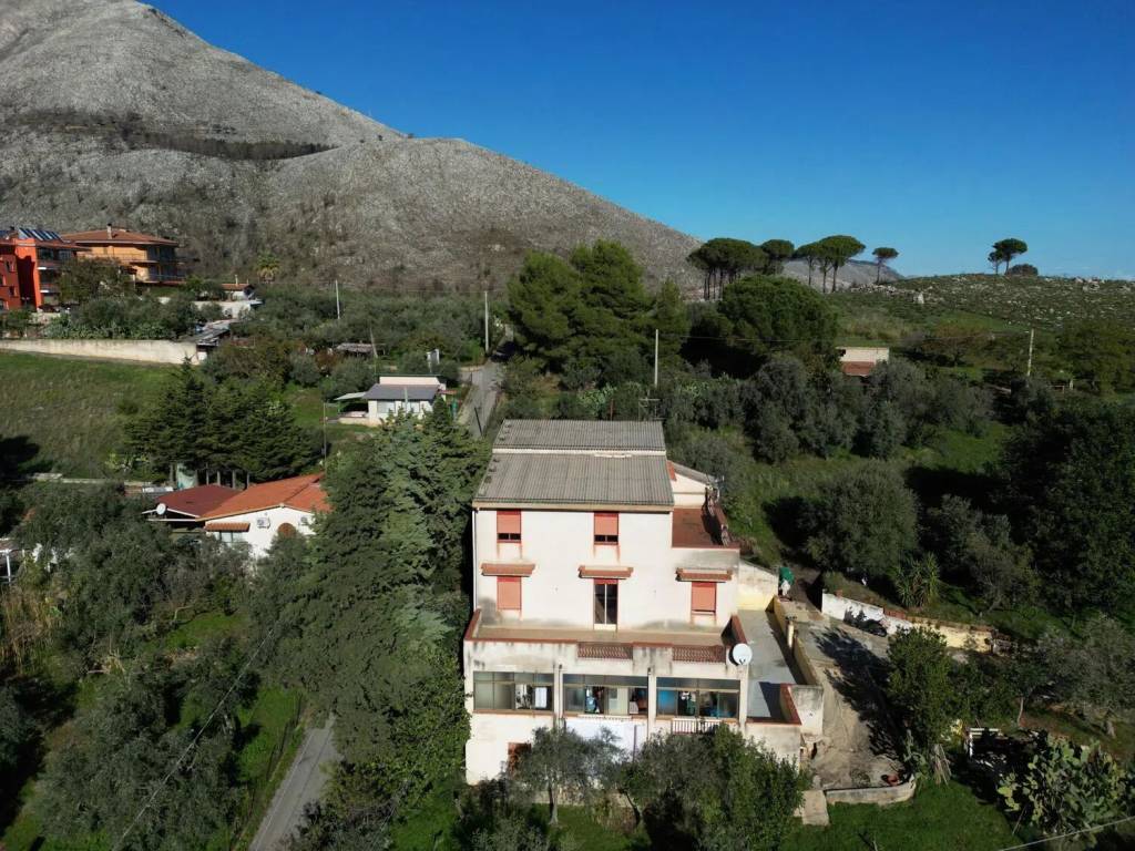 Villa a Monreale in Via S.M.22, 90 - Foto 3