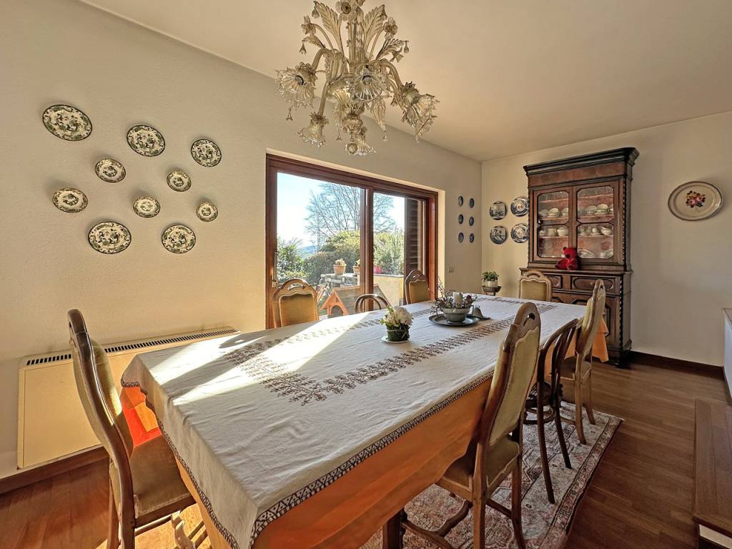 Villa a Arizzano in Via Bienna - Foto 2