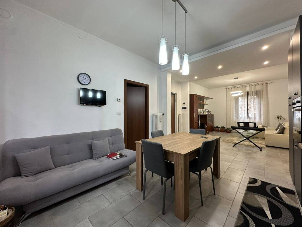 Appartamento a Oleggio in Via Novara - Foto 5
