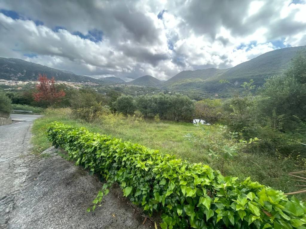 Terreno a Lauria in Strada Bamonte S.N.C. - Foto 2