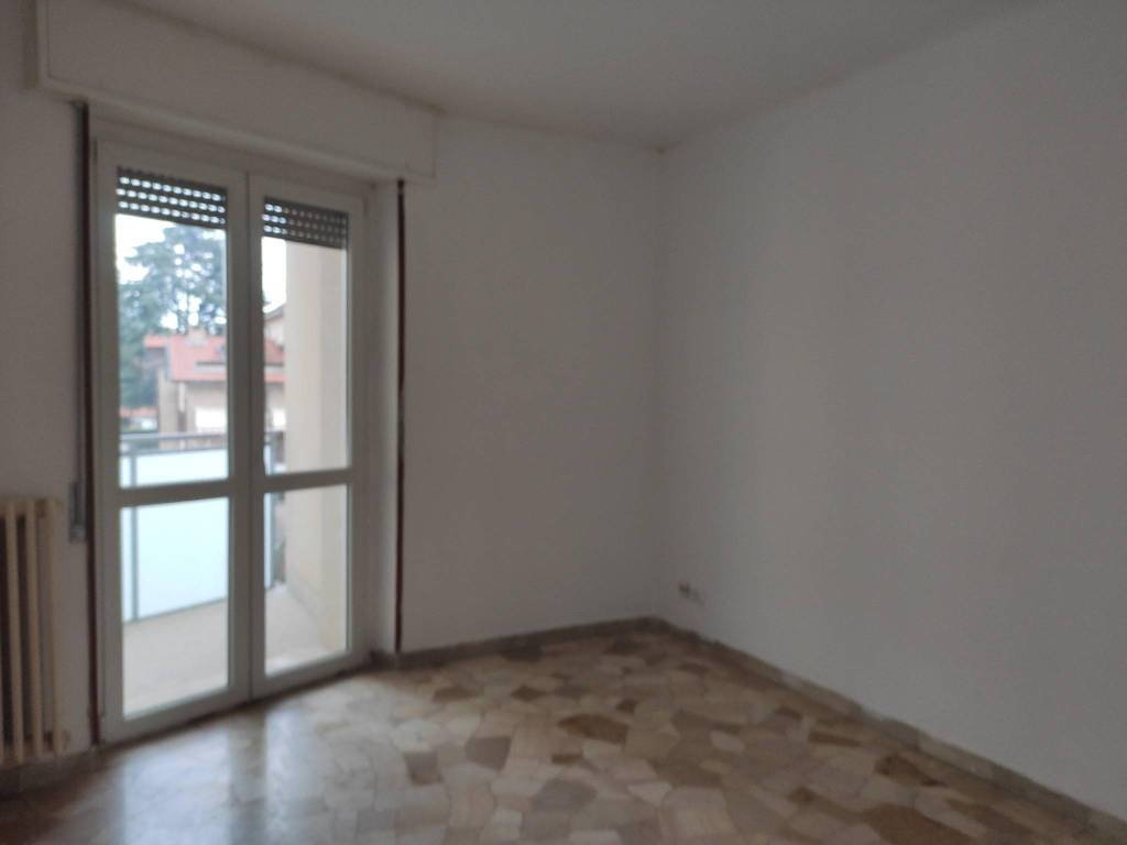 Appartamento a Cinisello balsamo in Via Dante Alighieri - Foto 2