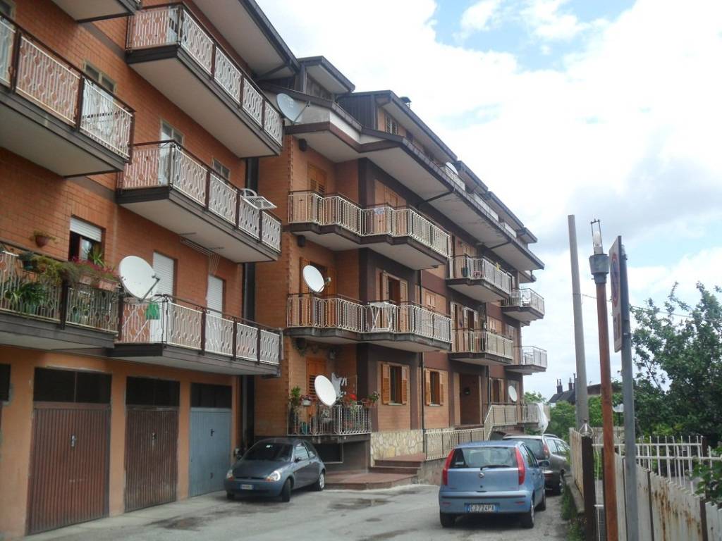 Appartamento a Mercogliano in Via Carmine - Foto 2