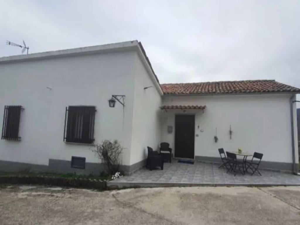 Villa a Moliterno in Fontana D'Eboli S.N.C. - Foto 3