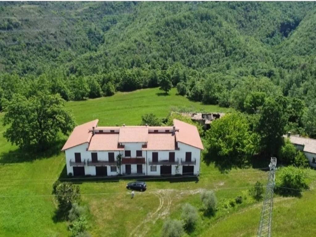 Villa a Laino castello in Laino Castello S.N.C. - Foto 4