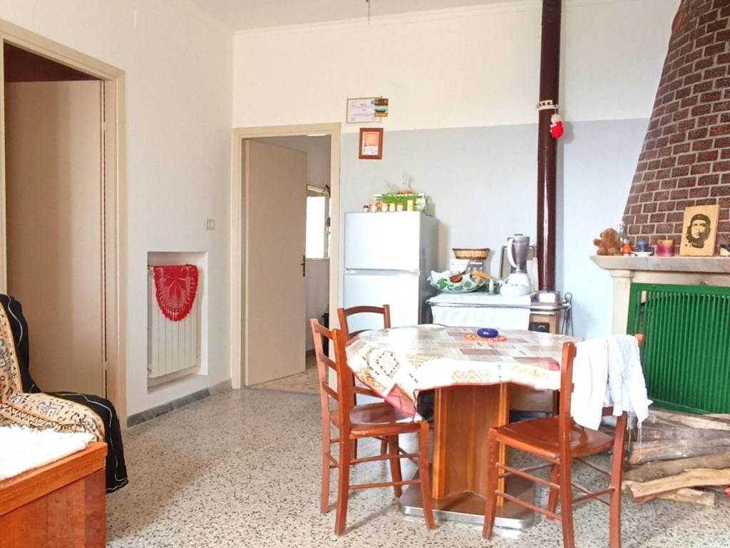 Appartamento a Collevecchio in Piazza Fernando Silvestri - Foto 4