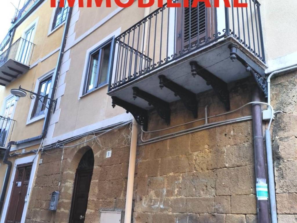 Appartamento a Caltanissetta in Via Colasberna, 1 - Foto 2