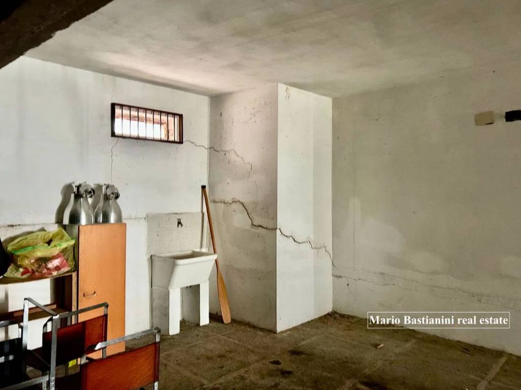 Box / garage a Castiglione della pescaia in Viale Tirreno, 26 - Foto 2