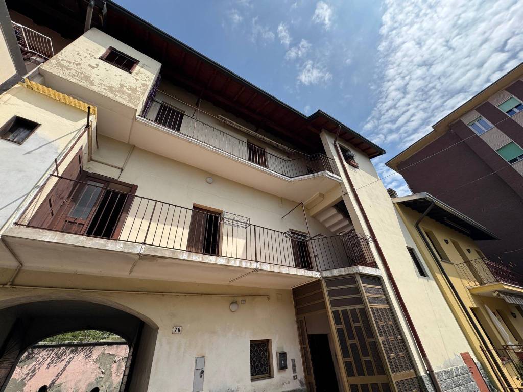 Casa indipendente a Casorate sempione in Via Milano, 78 - Foto 3